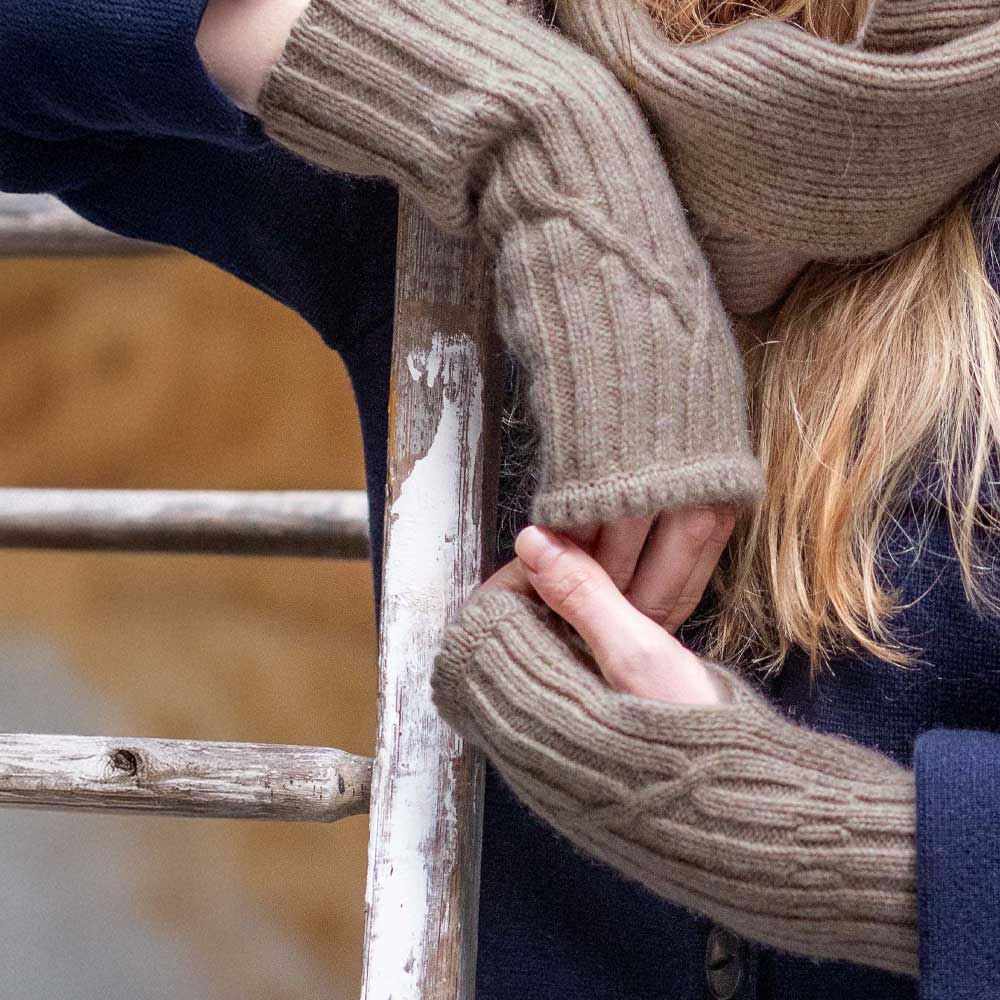 mitaines “MAIN DANS LA MAIN” beige taupé chiné – Laine Mérinos recyclée