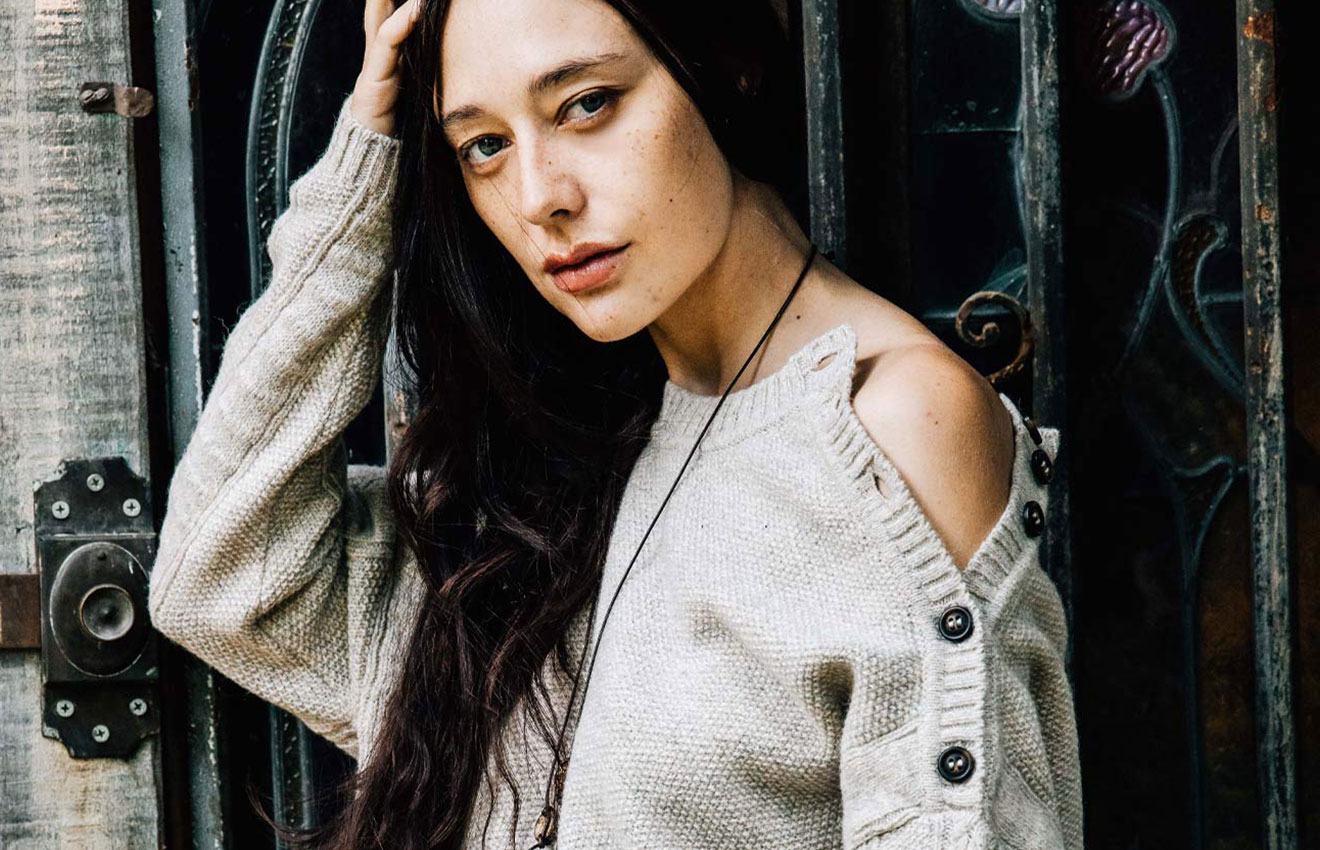 PULL QUAI BRANLY MOULINÉ ÉCRU BEIGE GRIS